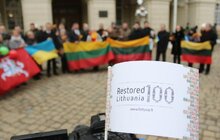 Фото 7: У Львові відбулась громадська акція «Вітаю Литву!»