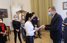Фото 6: Сьогодні у Львові шестеро дітей отримали ордери на власні помешкання
