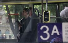 Фото 3: Від сьогодні проїзд на трьох міських маршрутах можна оплатити безготівково