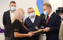 Фото 23: З нагоди Дня вчителя у Львові нагородили 55 найкращих працівників освіти