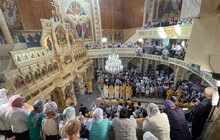 Фото 8: Митрополит Епіфаній очолив Літургію у одному із храмів Львова