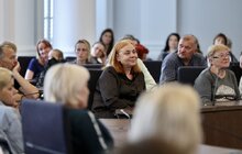 Фото 4: У мерії Львова зустрілися вже з понад 400 родинами полеглих, щоб обговорити ескіз Меморіалу Героїв України