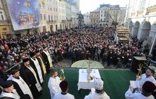 Фото 4: На Богоявлення у центрі Львова духовенство усіх християнських конфесій освятило воду