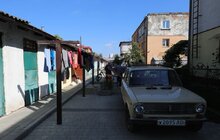 Фото 1: Мер оглянув відремонтовану дорогу на вулиці Параджанова