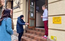 Фото 1: Дружина ветерана розширює стоматологічні послуги з підтримкою міста та облаштовує доступність