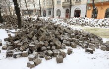 Фото 11: Триває реконструкція вул. С. Бандери
