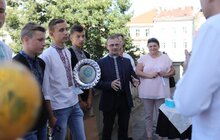 Фото 3: Мер Львова зустрівся з володарями Кубка світу з футболу «Hope for Mundial»