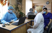 Фото 4: Сьогодні в лікарні швидкої допомоги Львова вакцинують від COVID 80 медиків