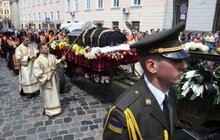 Фото 65: У Львові тисячі вірян попрощались з Блаженнішим Любомиром Гузаром