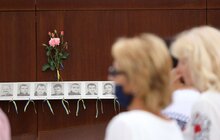 Фото 14: Львів започаткував нову традицію — над Меморіалом пам’яті Героїв Небесної Сотні підняли Державний Прапор України