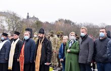 Фото 2: У Львові з нагоди Дня Гідності та Свободи організували мистецьку акцію