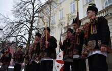 Фото 3: Колядники з Верховини у Львові показали справжні традиції, що живуть і зберігаються сотні років поміж Карпатськими горами