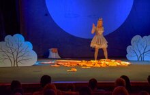 Фото 2: Вистава «Рукавичка» в рамках фестивалю «Ніч у Львові»