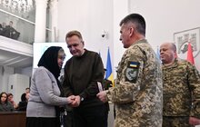 Фото 9: У День Соборності у Львові 28 захисників посмертно нагородили «Почесним знаком Святого Юрія» (фото)