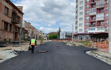 Фото 5: Ремонт вул. Шевченка: на ділянці вулиць Залізнична — Левандівська влаштували перший шар асфальту