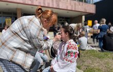 Фото 14: Школи Львова проводять благодійні ярмарки до Дня міста