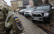 Фото 9: Захисникам передали 15 квадроциклів та 15 авто: зусилля об’єднали Fritt Ukraina, Meest Express, данський доброчинець та мерія Львова