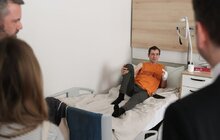 Фото 2: Підсвічує пухлини іншим кольором: львівська лікарня отримала перший в Україні мікроскоп для операцій