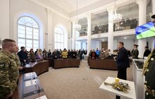 Фото 12: У Львові 35 захисників посмертно нагородили «Почесним знаком Святого Юрія»