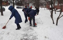 Фото 13: Працівники Львівської мерії долучились до прибирання міста від снігу