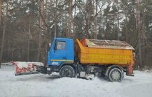 Фото 133: Зранку працювало 93 одиниці снігоочисної техніки