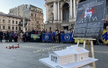 Фото 8: У Львові театральна спільнота вшанувала пам’ять жертв трагедії у Маріуполі (відео)