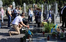 Фото 2: На Личаківському кладовищі вшанували пам’яті захисників України