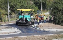 Фото 1: Тривають завершальні роботи з реконструкції вул. Хуторівки