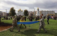 Фото 43: На площі перед Центром Довженка у Львові урочисто підняли Державний прапор