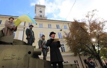 Фото 8: На площі Ринок зачитали відозву про проголошення ЗУНР до 102-ї річниці Листопадового чину