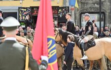 Фото 8: На День міста у центрі Львова замайоріли прапори військових та оборонних сил України (фото/відео)