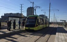 Фото 2: Від сьогодні трамвай №8 курсує до Санта-Барбари