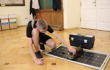 Фото 2: Захар Щурко розробив портативну зарядну станцію для військових