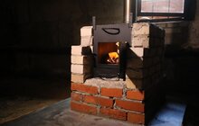 Фото 6: Встановити піч за 4 години: у Львові показали, як безпечно облаштувати пункт обігріву в укриттях (відео)
