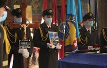 Фото 17: У Львові перепоховали останки кіборга Олександра Бондара