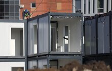 Фото 4: У Львові облаштовують найбільше модульне містечко для переселенців (відео)