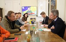 Фото 1: «Шведські та данські міста будуть напряму допомагати тим громадам, які найбільше постраждали від війни», - А. Садовий