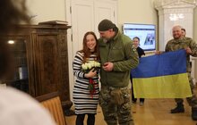 Фото 16: У львівській Ратуші одружилися військовий та волонтерка