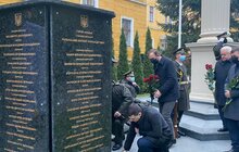 Фото 4: В Академії сухопутних військ вшанували полеглих в бою випускників