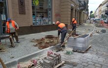 Фото 12: На вул. Коперника завершують поточний ремонт хідника