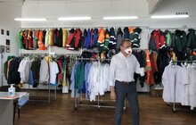 Фото 6: Мер нагородив дипломом колектив ТзОВ «Маріо» за пошиття захисних костюмів для медиків під час карантину