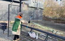 Фото 4: У Львові і приєднаних громадах помиють понад 400 павільйонів зупинок