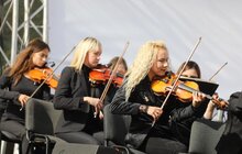 Фото 1: На території Львівської психіатричної лікарні вперше провели концерт для пацієнтів