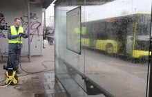 Фото 9: Сьогодні на вулицях Львова працюють порохотяги і водовозки: миють дороги і тротуари