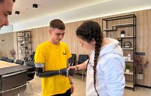 Фото 6: У центрі НЕЗЛАМНІ у Львові 24-річному захиснику встановили біонічний протез руки