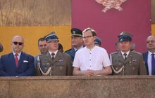Фото 15: Вітаючи випускників Академії сухопутних військ, Андрій Садовий запропонував вже впровадити стандарти НАТО в Україні