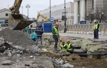 Фото 11: Реконструкція пл. Двірцевої: тривають роботи з влаштування каналізаційного колектора, а з 25 березня закривають проїзд до Автостанції
