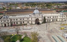 Фото 4: На площі Двірцевій облаштовують новий фонтан