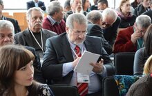Фото 30: Ювілейний форум з нагоди 40-ліття Української Гельсінської групи та ІІ Кримський форум