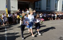 Фото 5: Свято першого дзвоника у Львівській лінгвістичній гімназії